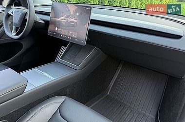 Позашляховик / Кросовер Tesla Model Y 2025 в Одесі