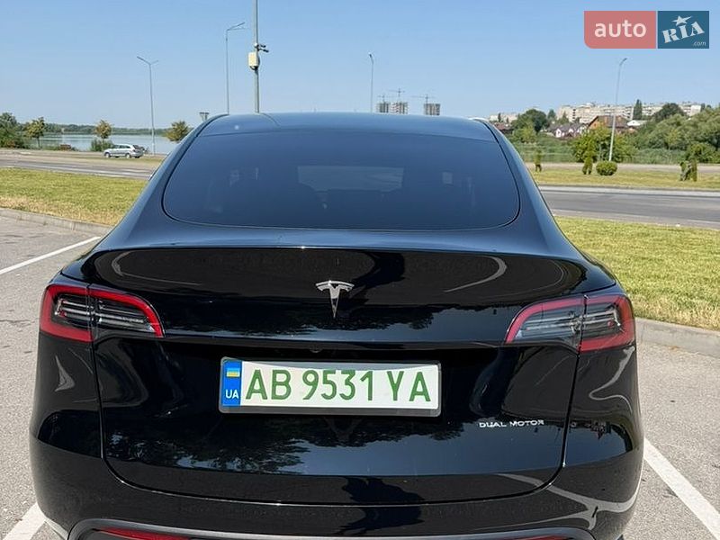 Внедорожник / Кроссовер Tesla Model Y 2024 в Виннице