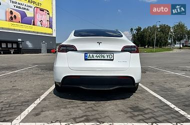 Внедорожник / Кроссовер Tesla Model Y 2023 в Киеве