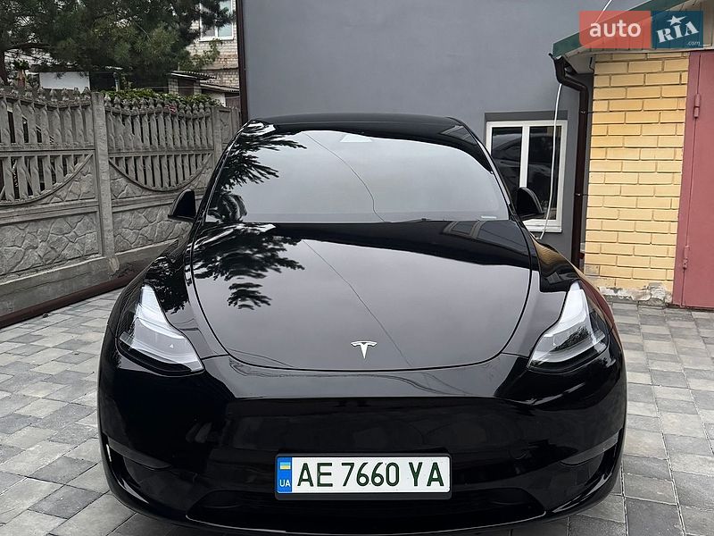 Внедорожник / Кроссовер Tesla Model Y 2023 в Днепре