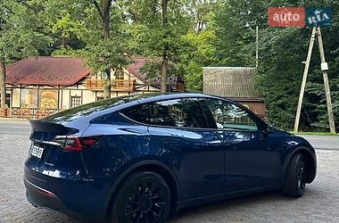 Позашляховик / Кросовер Tesla Model Y 2021 в Трускавці