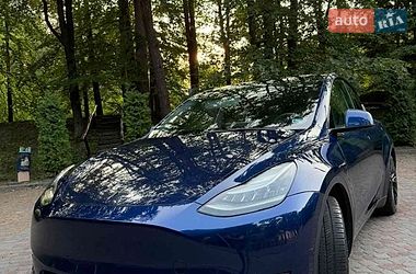 Позашляховик / Кросовер Tesla Model Y 2021 в Трускавці