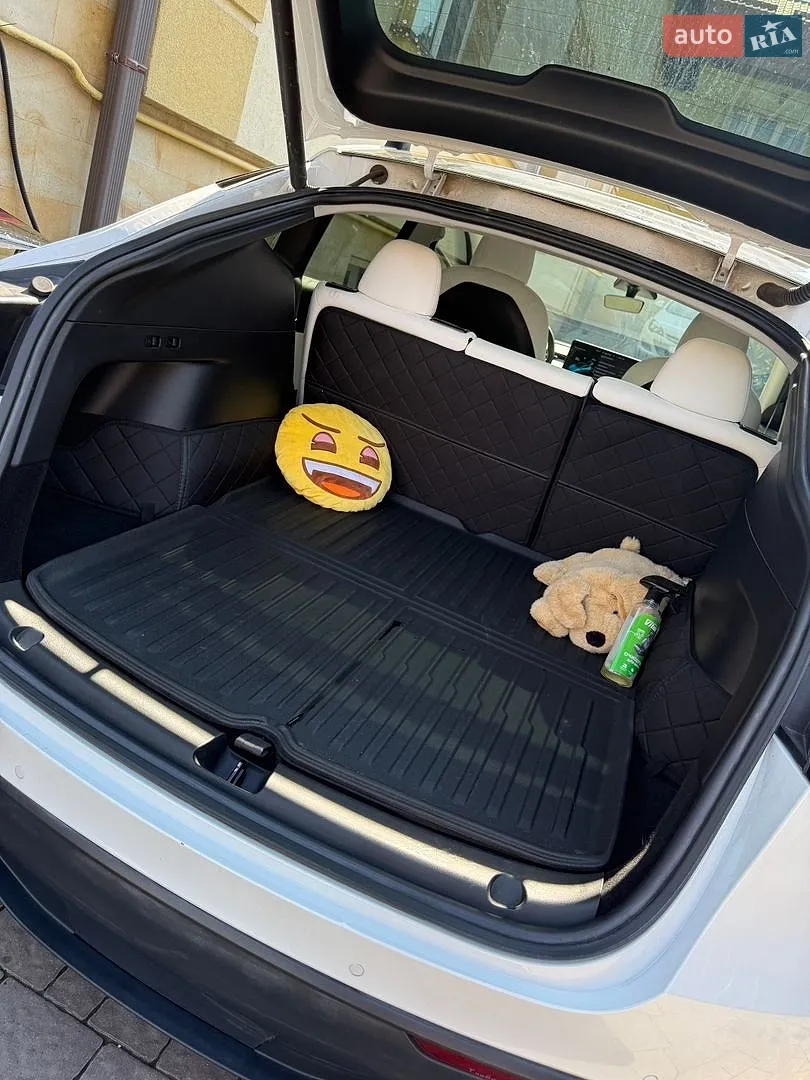 2021 Tesla Model Y - мініатюра 12