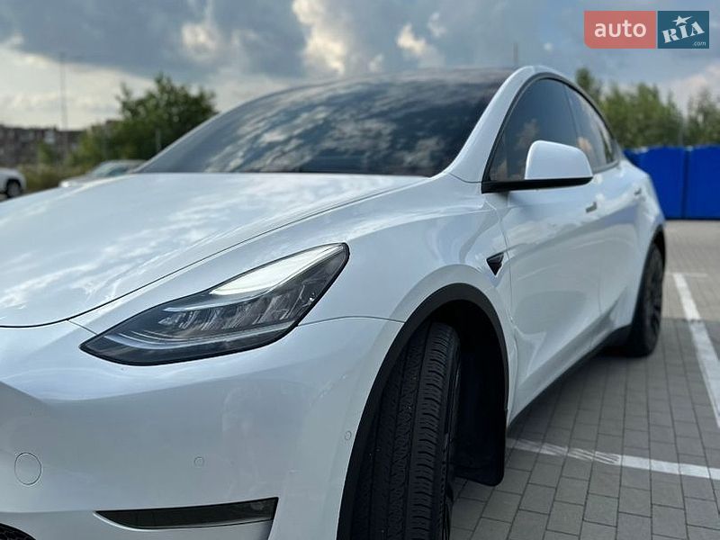 Позашляховик / Кросовер Tesla Model Y 2021 в Вінниці фото 3 Позашляховик / Кросовер Tesla Model Y 2021 в Вінниці