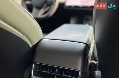 Позашляховик / Кросовер Tesla Model Y 2021 в Вінниці фото 12 Позашляховик / Кросовер Tesla Model Y 2021 в Вінниці