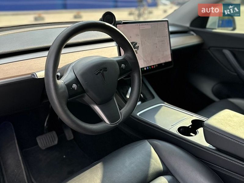 Позашляховик / Кросовер Tesla Model Y 2021 в Вінниці фото 16 Позашляховик / Кросовер Tesla Model Y 2021 в Вінниці