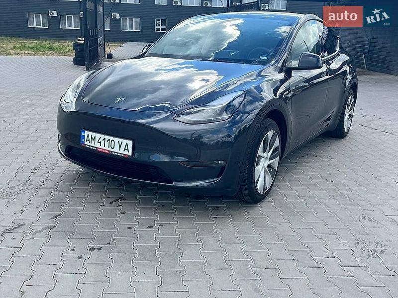 Внедорожник / Кроссовер Tesla Model Y 2024 в Киеве фото 3 Внедорожник / Кроссовер Tesla Model Y 2024 в Киеве