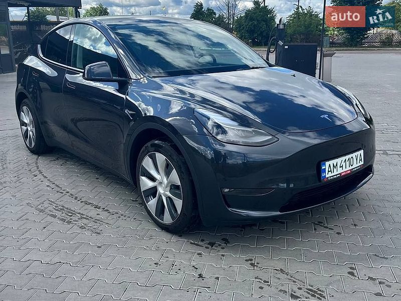 Внедорожник / Кроссовер Tesla Model Y 2024 в Киеве фото 2 Внедорожник / Кроссовер Tesla Model Y 2024 в Киеве