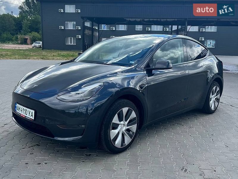 Tesla Model Y 2024 Tesla Model Y 2024