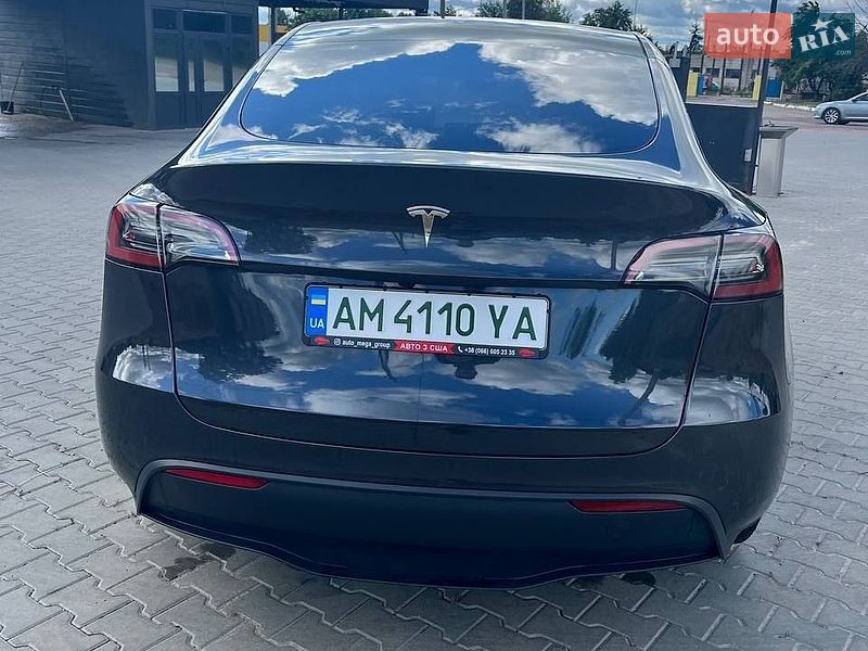 Внедорожник / Кроссовер Tesla Model Y 2024 в Киеве фото 8 Внедорожник / Кроссовер Tesla Model Y 2024 в Киеве