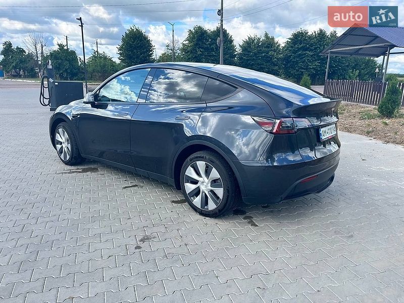 Внедорожник / Кроссовер Tesla Model Y 2024 в Киеве фото 10 Внедорожник / Кроссовер Tesla Model Y 2024 в Киеве