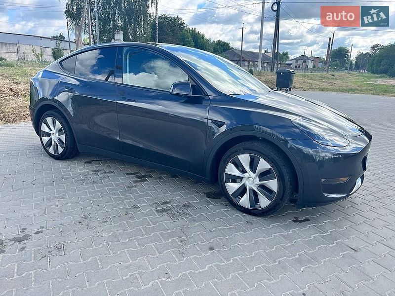 Внедорожник / Кроссовер Tesla Model Y 2024 в Киеве фото 13 Внедорожник / Кроссовер Tesla Model Y 2024 в Киеве