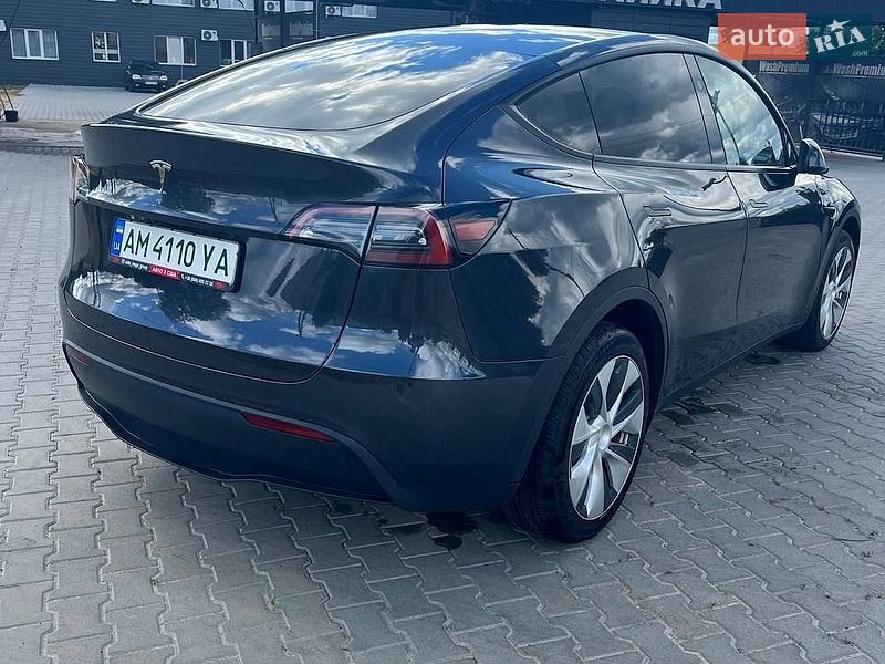 Внедорожник / Кроссовер Tesla Model Y 2024 в Киеве фото 16 Внедорожник / Кроссовер Tesla Model Y 2024 в Киеве