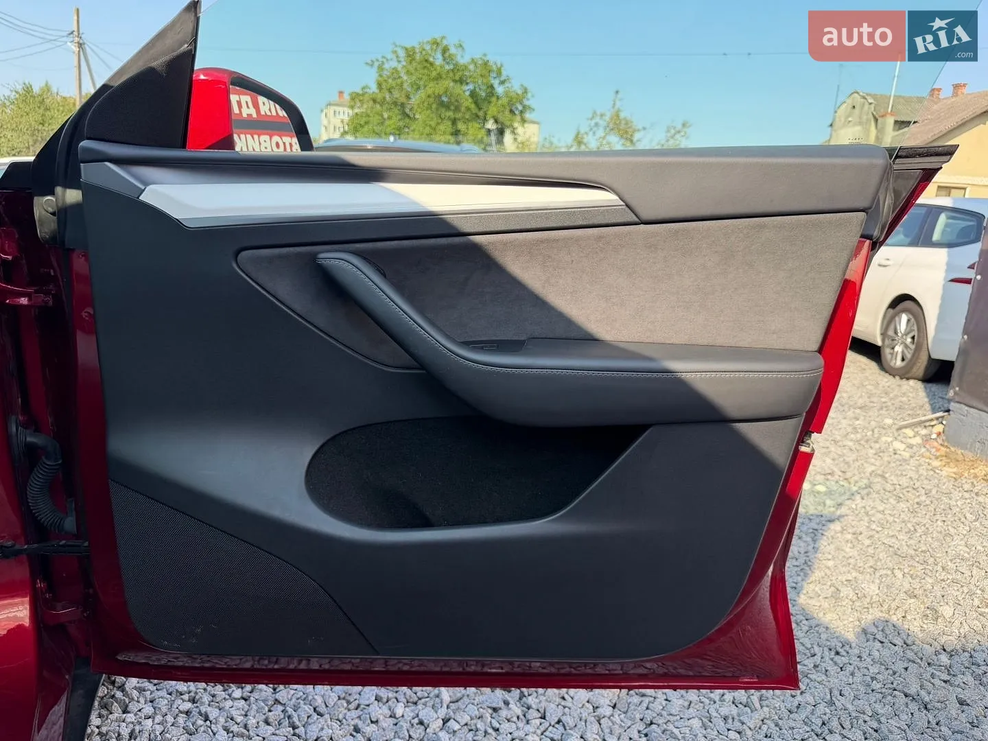 2024 Tesla Model Y - мініатюра 21