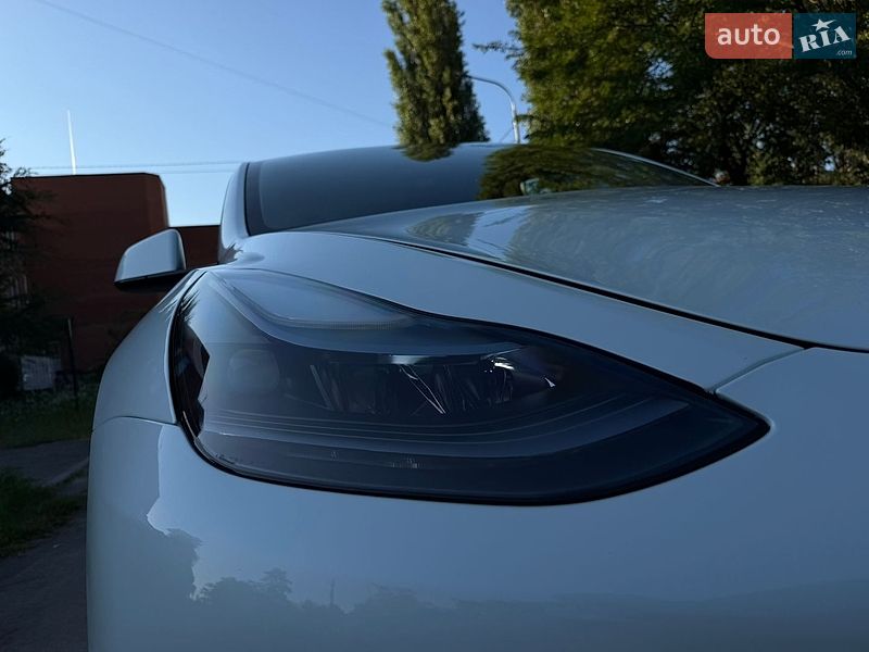 Внедорожник / Кроссовер Tesla Model Y 2020 в Киеве фото 10 Внедорожник / Кроссовер Tesla Model Y 2020 в Киеве