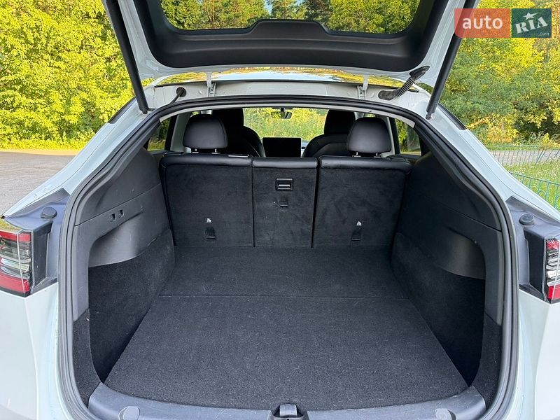 Внедорожник / Кроссовер Tesla Model Y 2020 в Киеве фото 16 Внедорожник / Кроссовер Tesla Model Y 2020 в Киеве