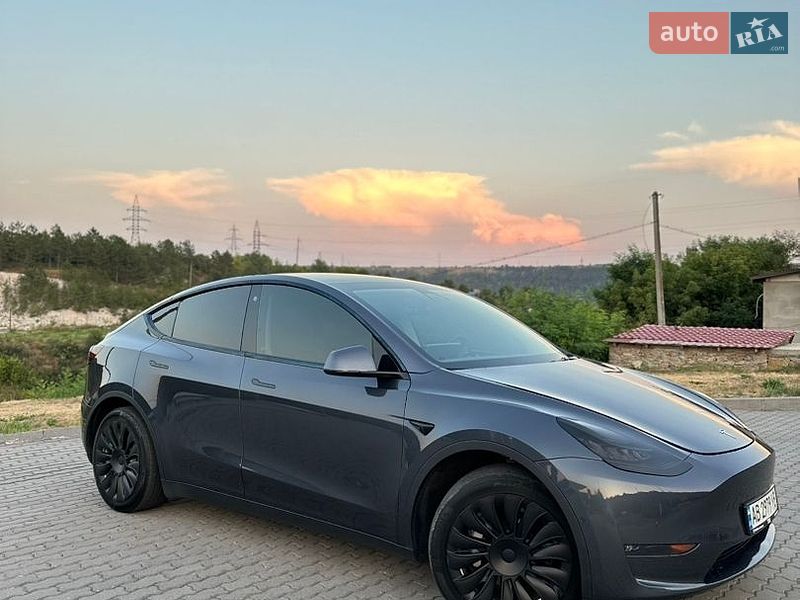 Позашляховик / Кросовер Tesla Model Y 2021 в Вінниці