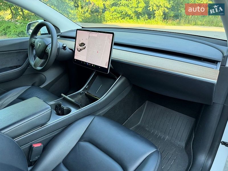 Внедорожник / Кроссовер Tesla Model Y 2020 в Киеве фото 21 Внедорожник / Кроссовер Tesla Model Y 2020 в Киеве