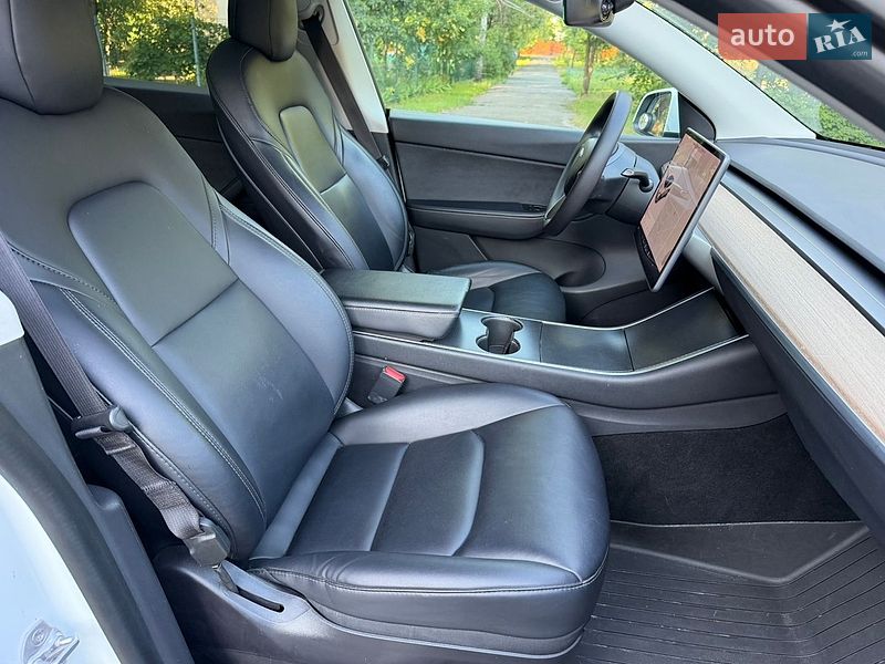 Внедорожник / Кроссовер Tesla Model Y 2020 в Киеве фото 24 Внедорожник / Кроссовер Tesla Model Y 2020 в Киеве