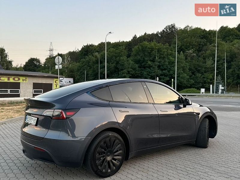Позашляховик / Кросовер Tesla Model Y 2021 в Вінниці