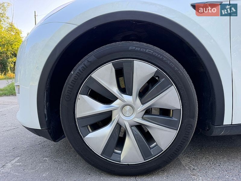 Внедорожник / Кроссовер Tesla Model Y 2020 в Киеве фото 32 Внедорожник / Кроссовер Tesla Model Y 2020 в Киеве