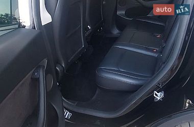 Внедорожник / Кроссовер Tesla Model Y 2023 в Днепре