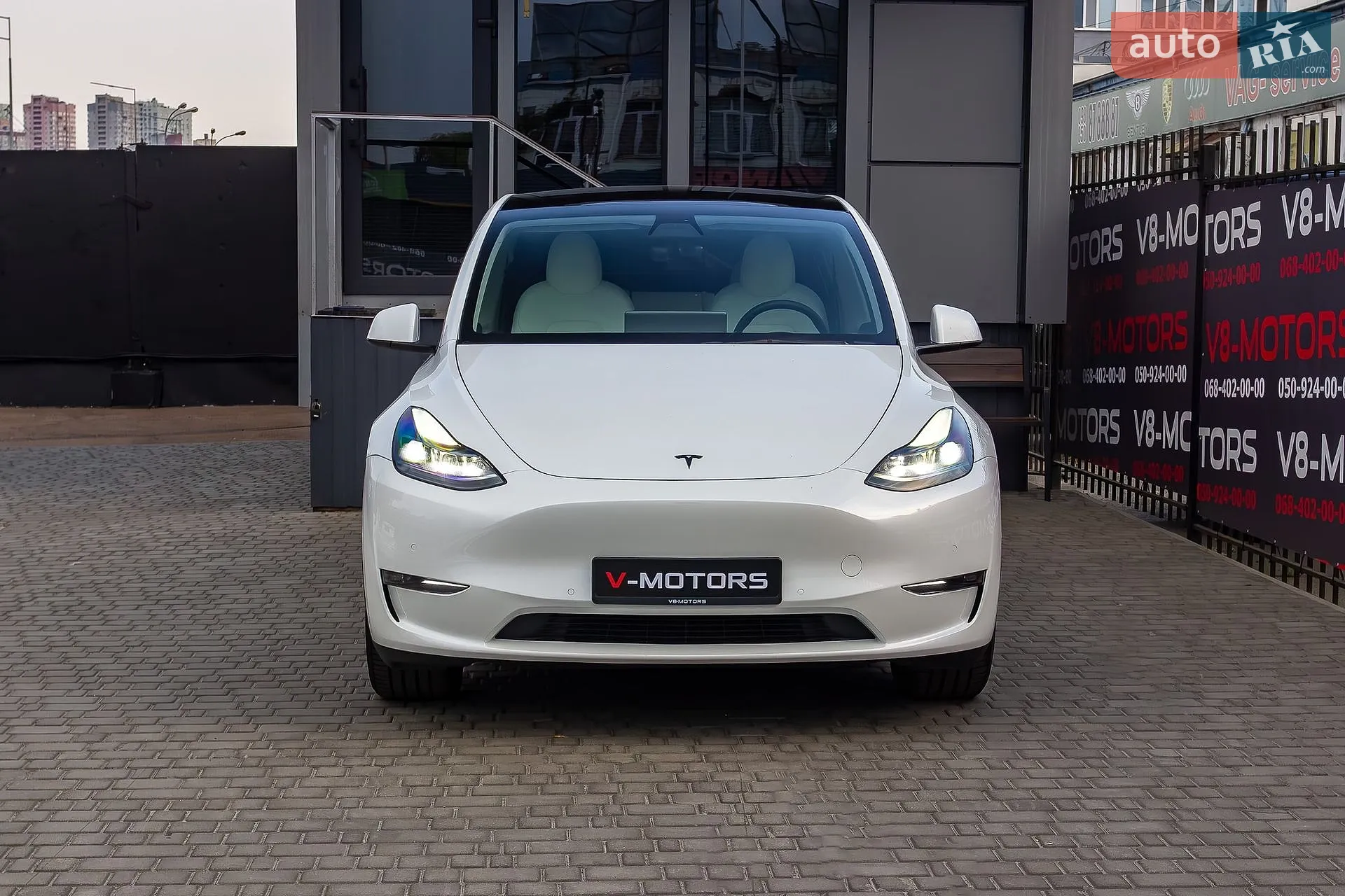 2022 Tesla Model Y - мініатюра 5