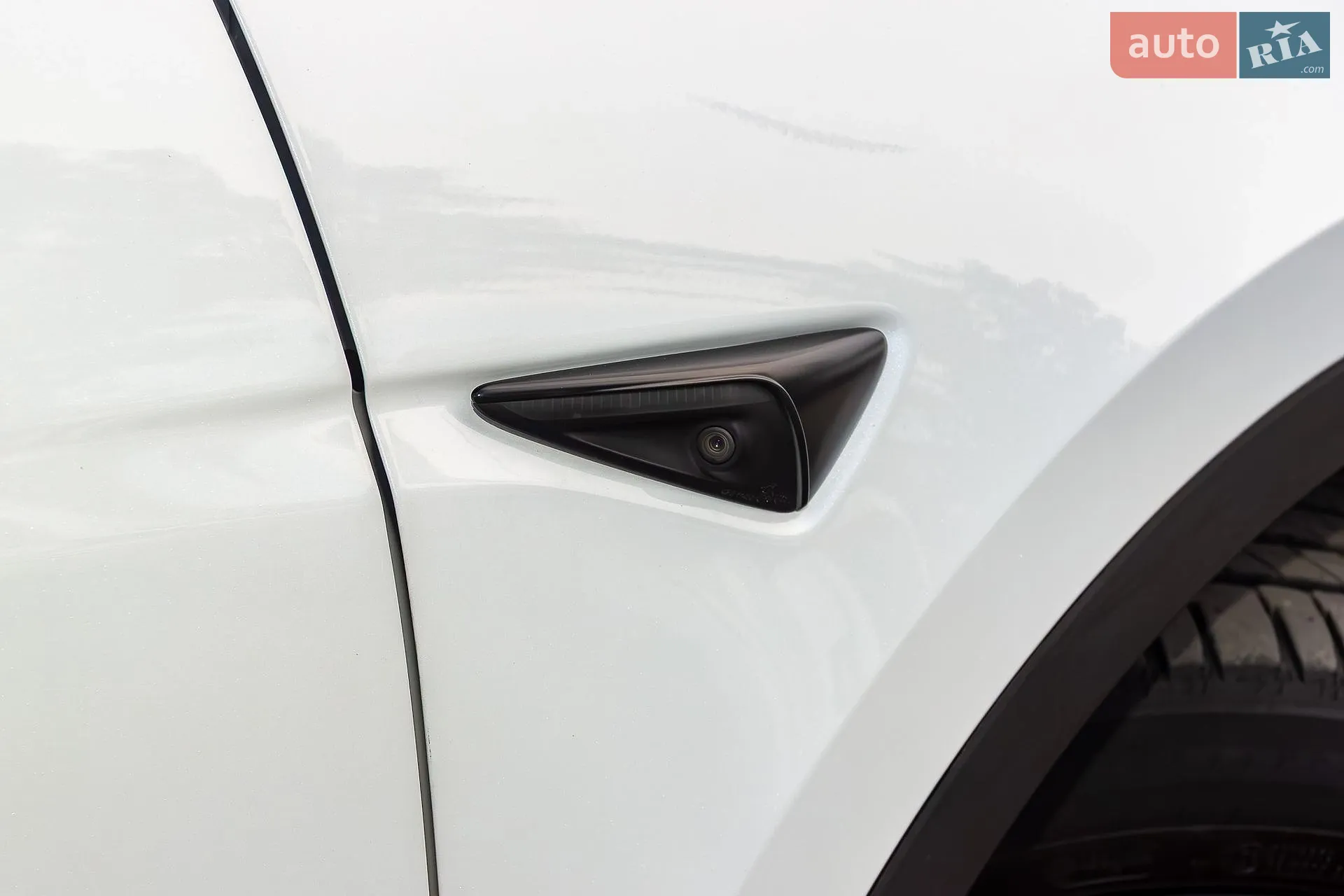 2022 Tesla Model Y - мініатюра 17