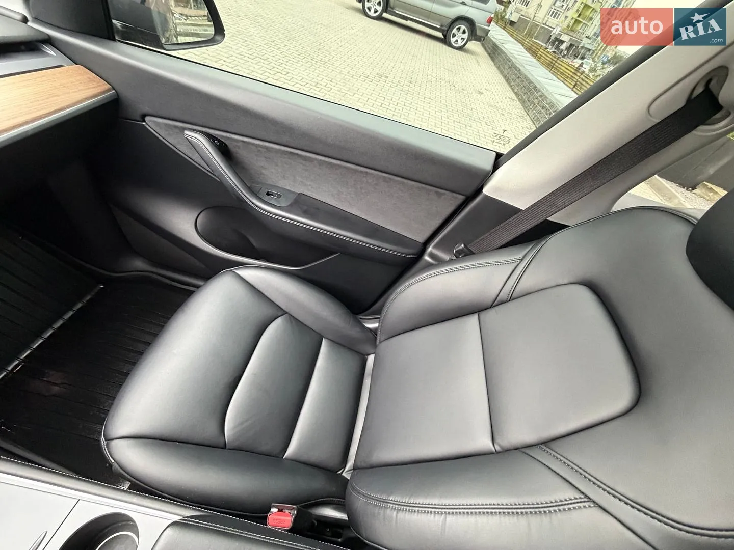 2021 Tesla Model Y - мініатюра 16