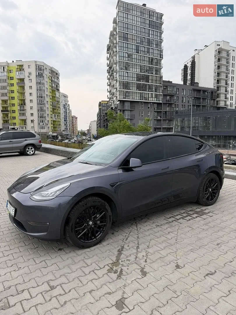 2021 Tesla Model Y - мініатюра 4
