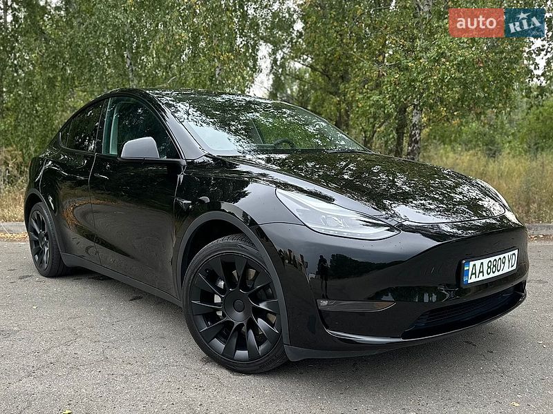 Tesla Model Y 2022