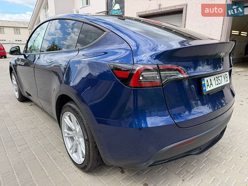 Внедорожник / Кроссовер Tesla Model Y 2023 в Киеве фото 7 Внедорожник / Кроссовер Tesla Model Y 2023 в Киеве
