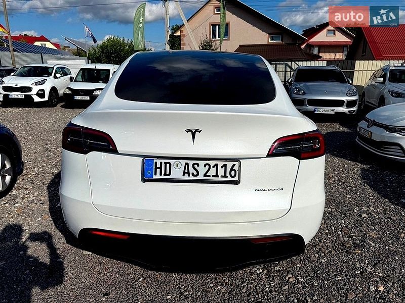 Внедорожник / Кроссовер Tesla Model Y 2023 в Хмельницком