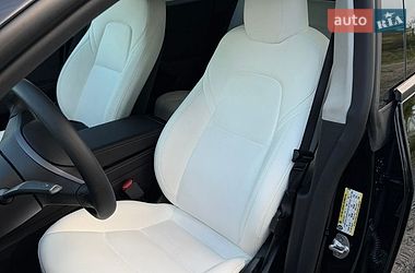 Позашляховик / Кросовер Tesla Model Y 2024 в Самборі фото 19 Позашляховик / Кросовер Tesla Model Y 2024 в Самборі