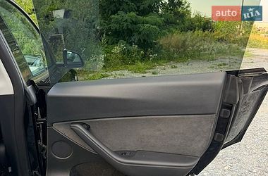 Позашляховик / Кросовер Tesla Model Y 2024 в Самборі фото 32 Позашляховик / Кросовер Tesla Model Y 2024 в Самборі