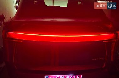 Позашляховик / Кросовер Tesla Model Y 2025 в Львові