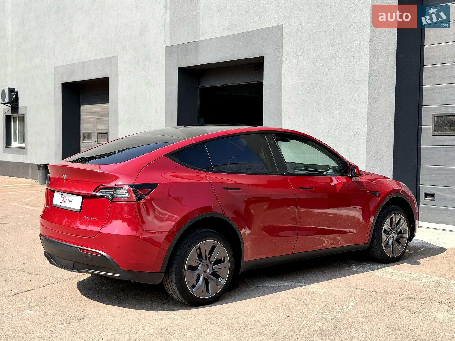 2020 Tesla Model Y - мініатюра 10