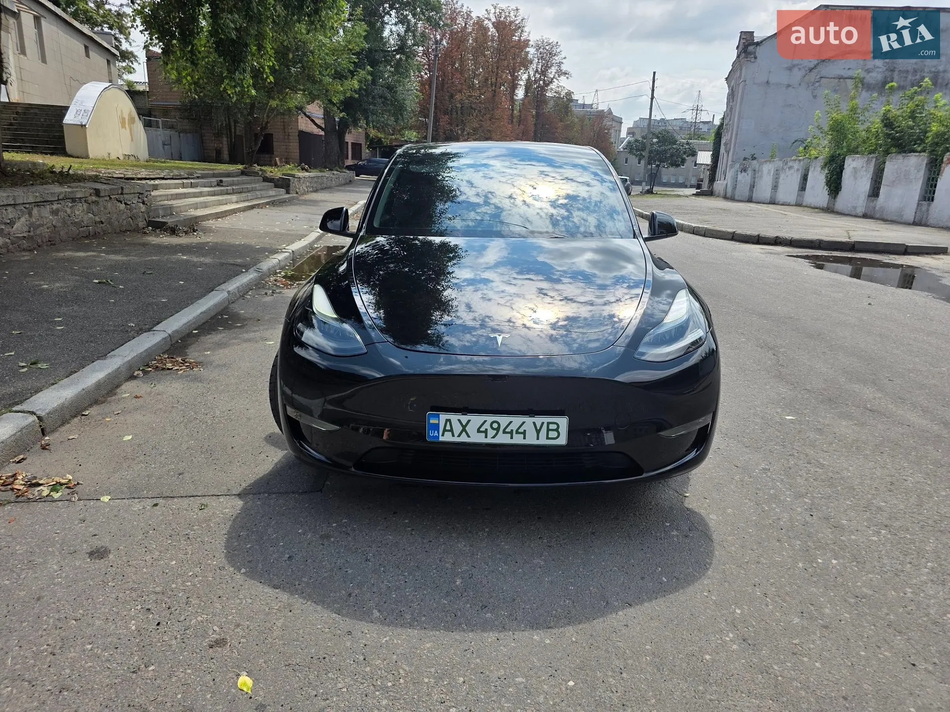 2023 Tesla Model Y - мініатюра 3