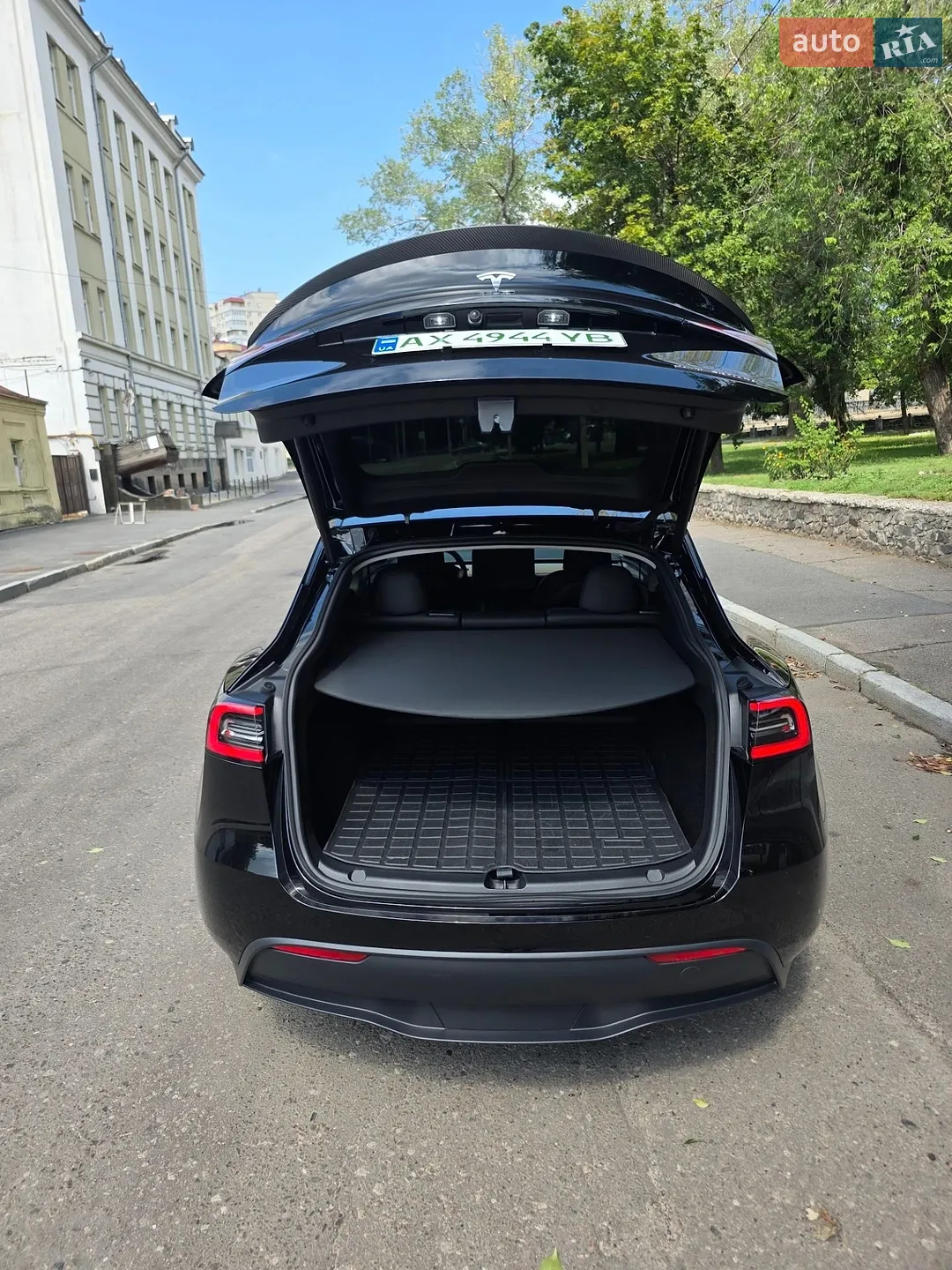 2023 Tesla Model Y - мініатюра 18