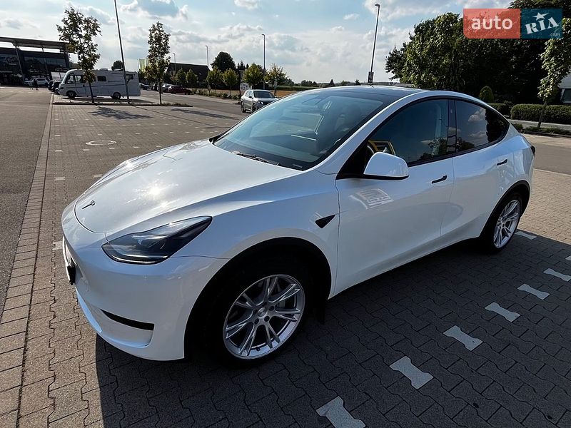 Внедорожник / Кроссовер Tesla Model Y 2024 в Черновцах фото 11 Внедорожник / Кроссовер Tesla Model Y 2024 в Черновцах