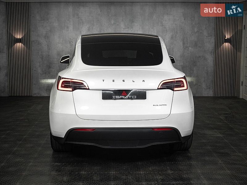 Внедорожник / Кроссовер Tesla Model Y 2023 в Одессе
