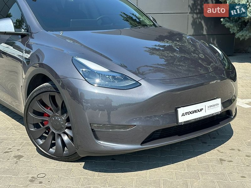 Внедорожник / Кроссовер Tesla Model Y 2023 в Одессе