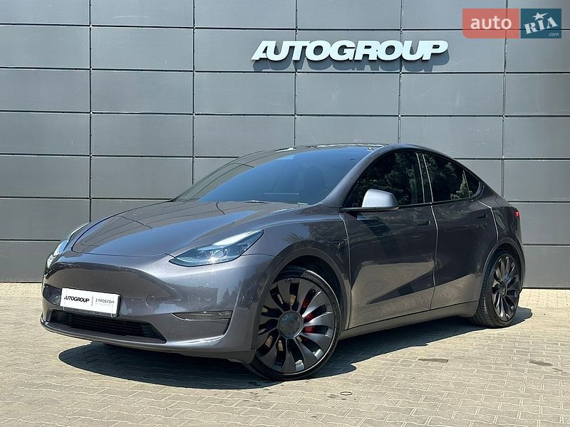 Внедорожник / Кроссовер Tesla Model Y 2023 в Одессе