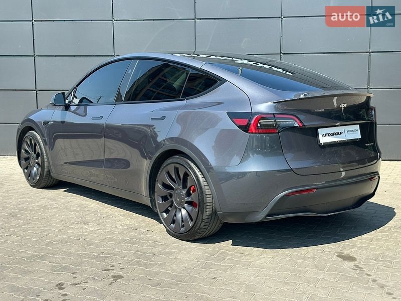 Внедорожник / Кроссовер Tesla Model Y 2023 в Одессе