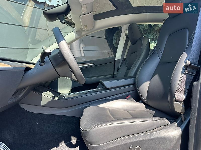 Внедорожник / Кроссовер Tesla Model Y 2023 в Одессе