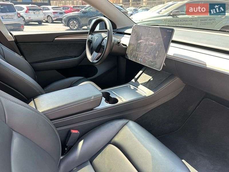 Внедорожник / Кроссовер Tesla Model Y 2023 в Одессе