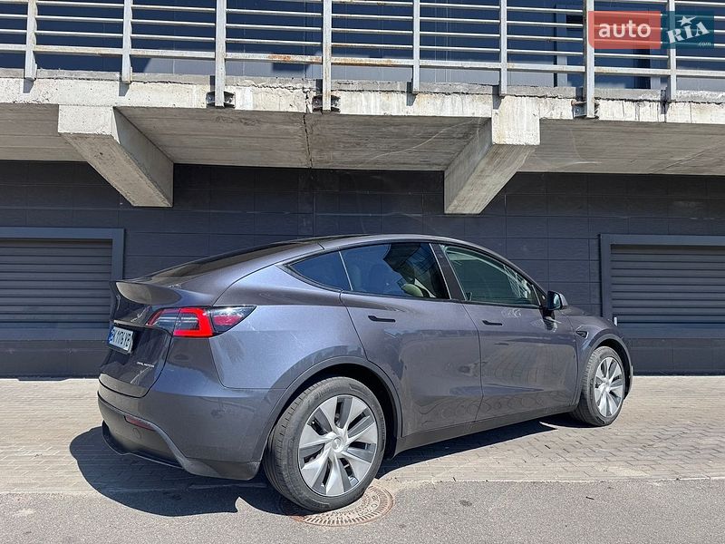 Позашляховик / Кросовер Tesla Model Y 2022 в Києві