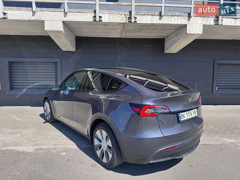 Позашляховик / Кросовер Tesla Model Y 2022 в Києві