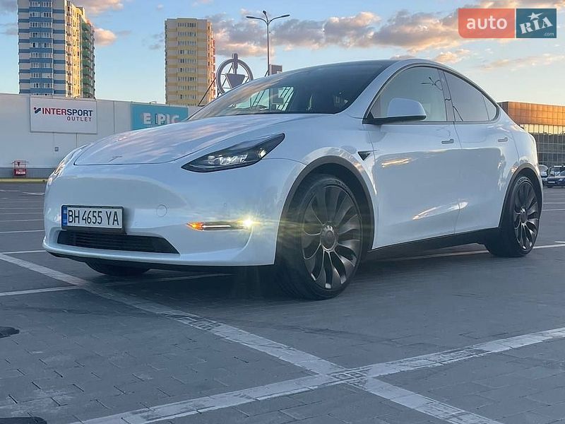 Tesla Model Y 2022 Tesla Model Y 2022