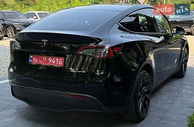 Внедорожник / Кроссовер Tesla Model Y 2023 в Ивано-Франковске